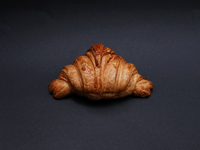 Круассан вишня — Семейная пекарня Кривоноговых — Свежие круассаны и выпечка в Сочи